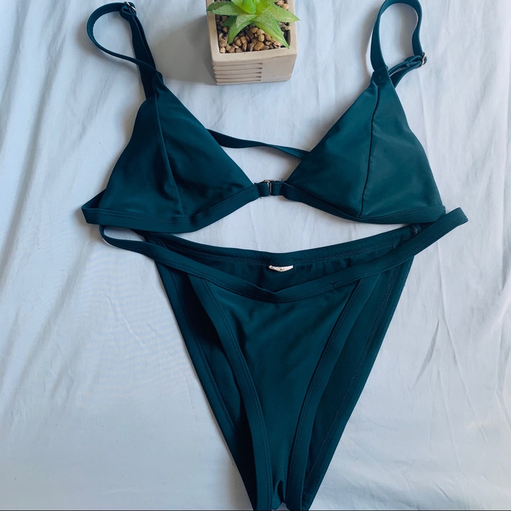 FOREVER 21 dark green swimsuit size medium women